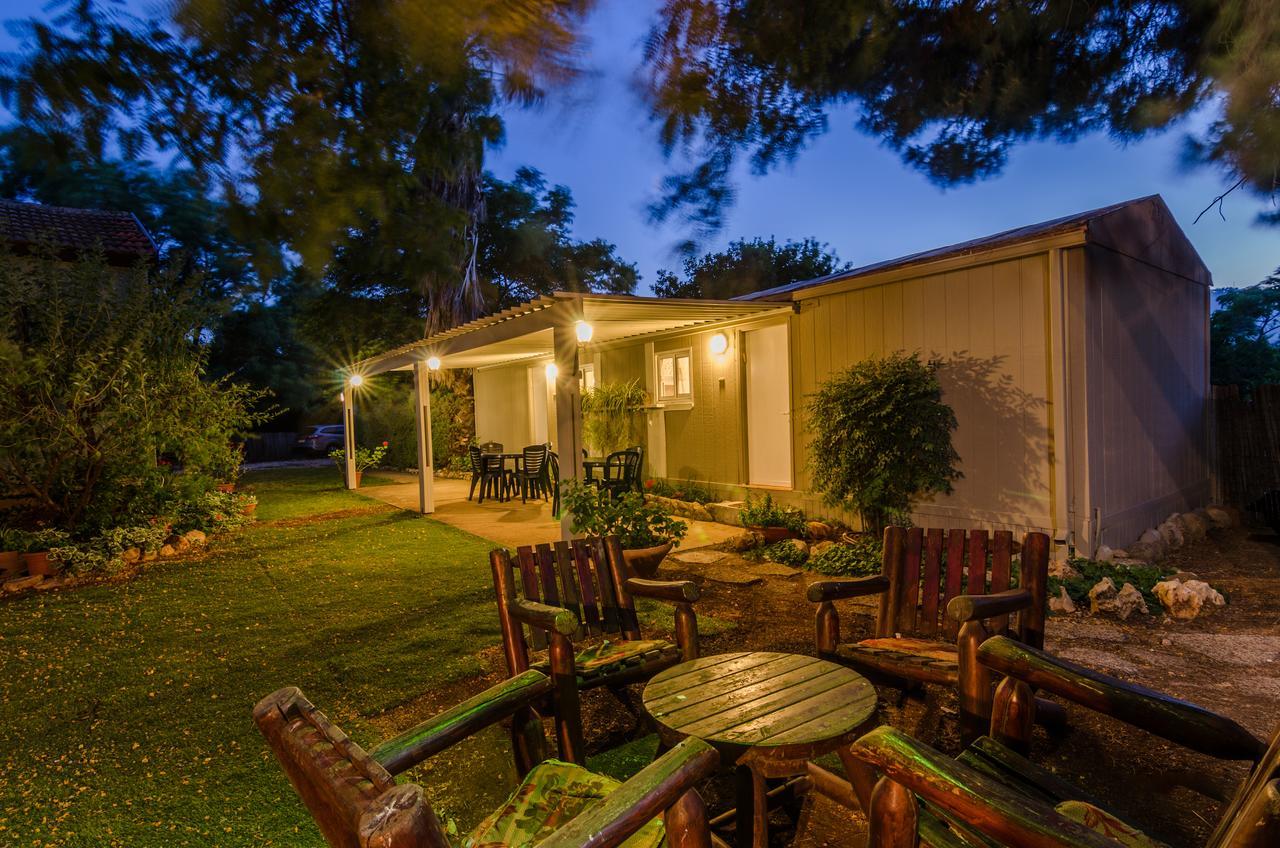 Bed and Breakfast Orna'S Corner Yuval Экстерьер фото